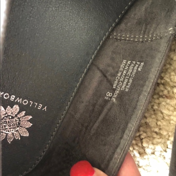 Yellow Box Slip ons size 8 1/2 - Picture 2 of 2